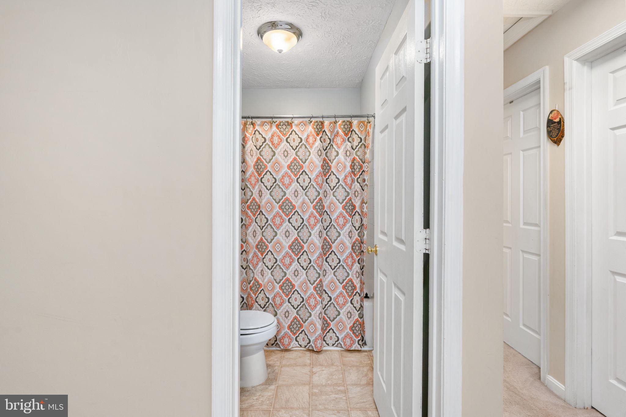 HAMPTON OAKS - Residential