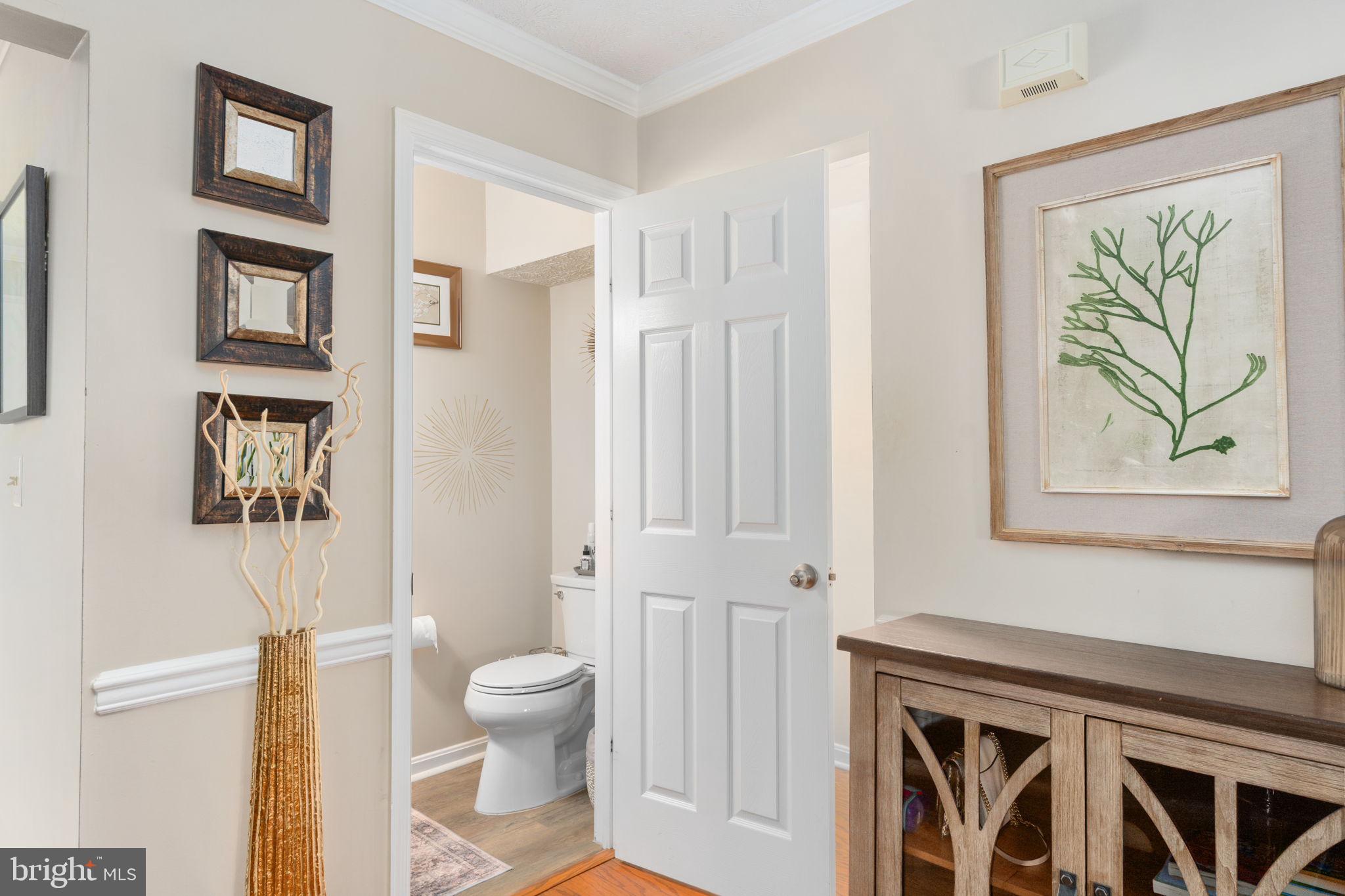 HAMPTON OAKS - Residential