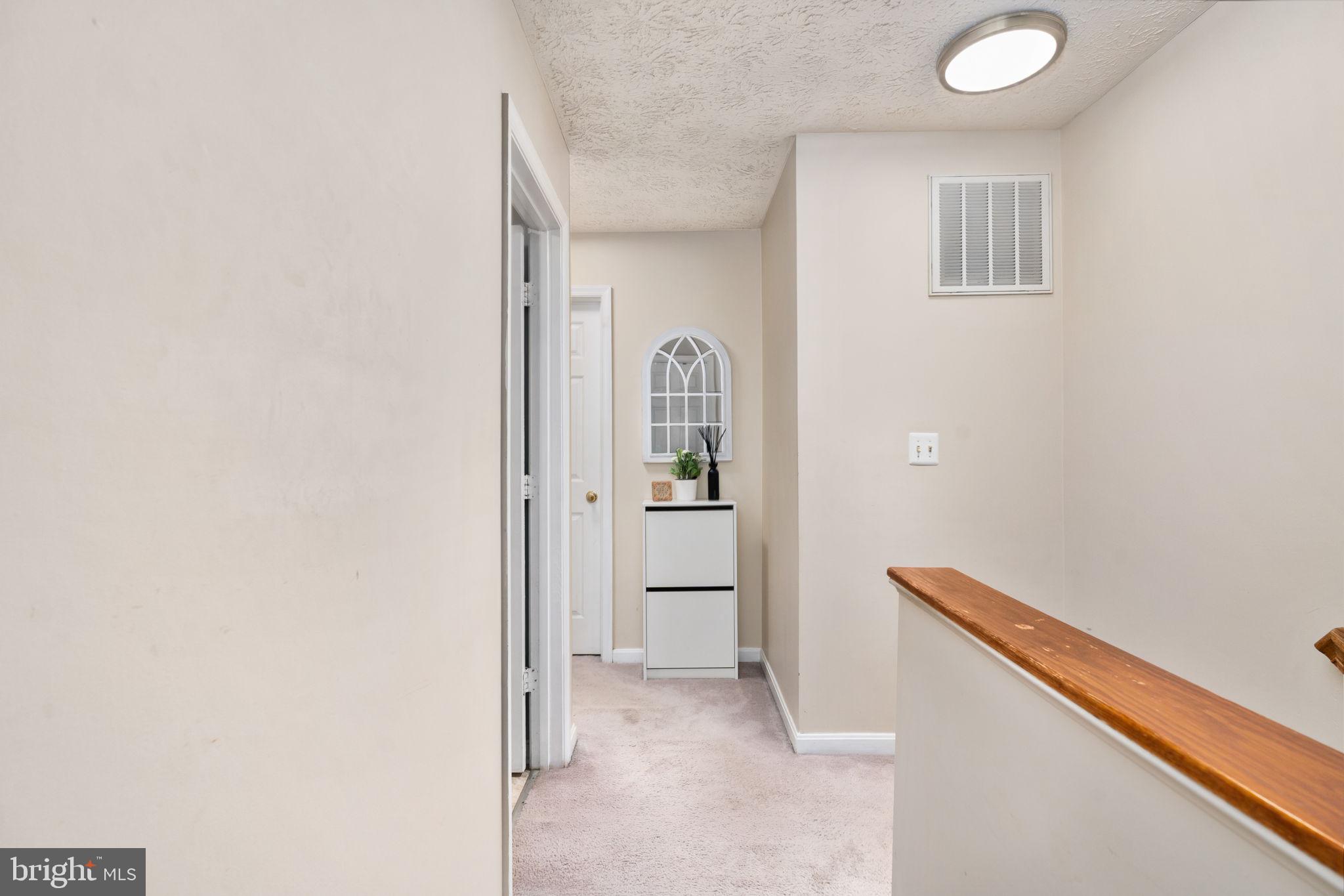 HAMPTON OAKS - Residential