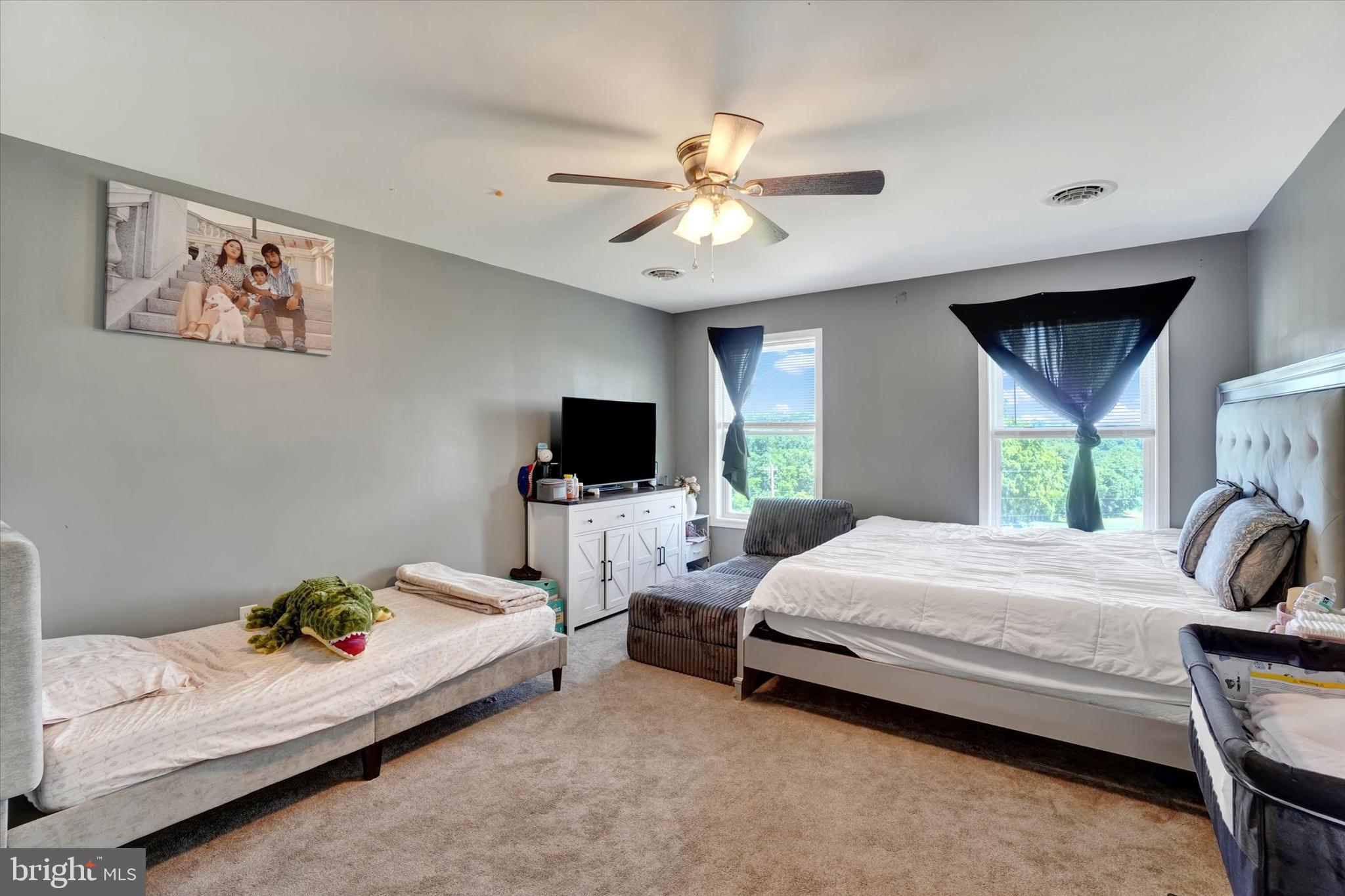 LEXINGTON ESTATES - Residential