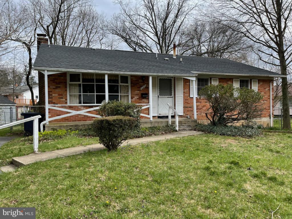 Expecting on the market 4/7/22 or sooner!