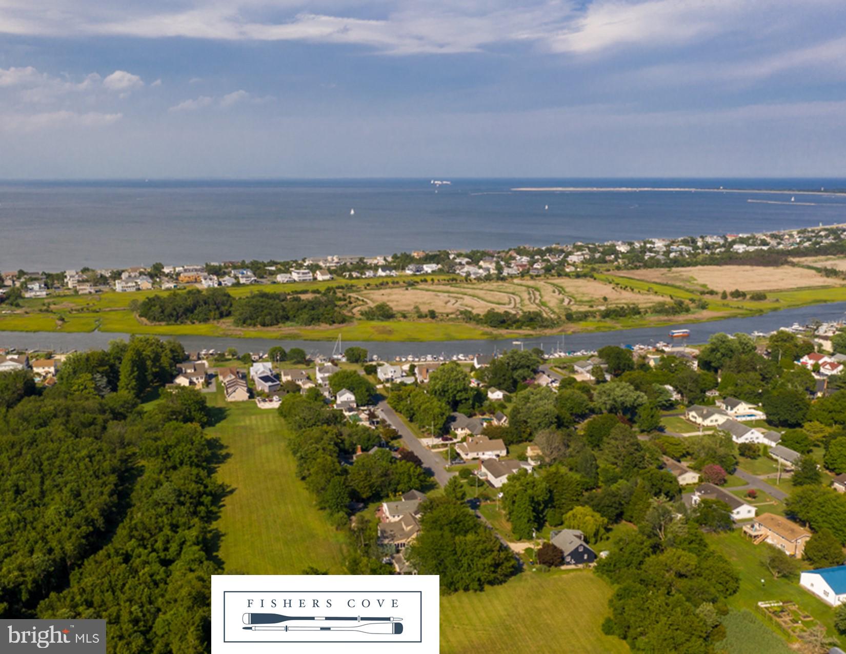FISHERS COVE - Residential