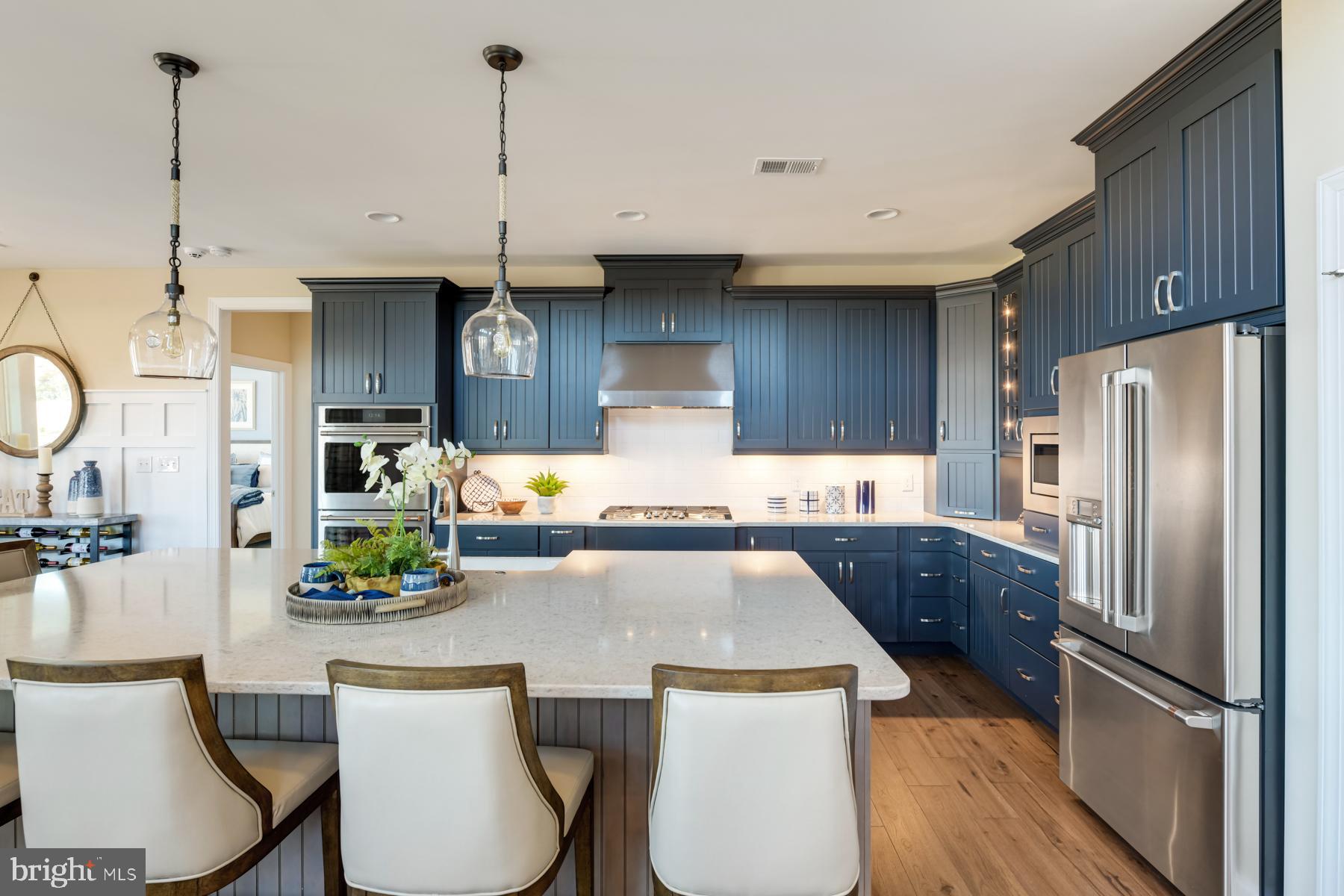 FISHERS COVE - Residential