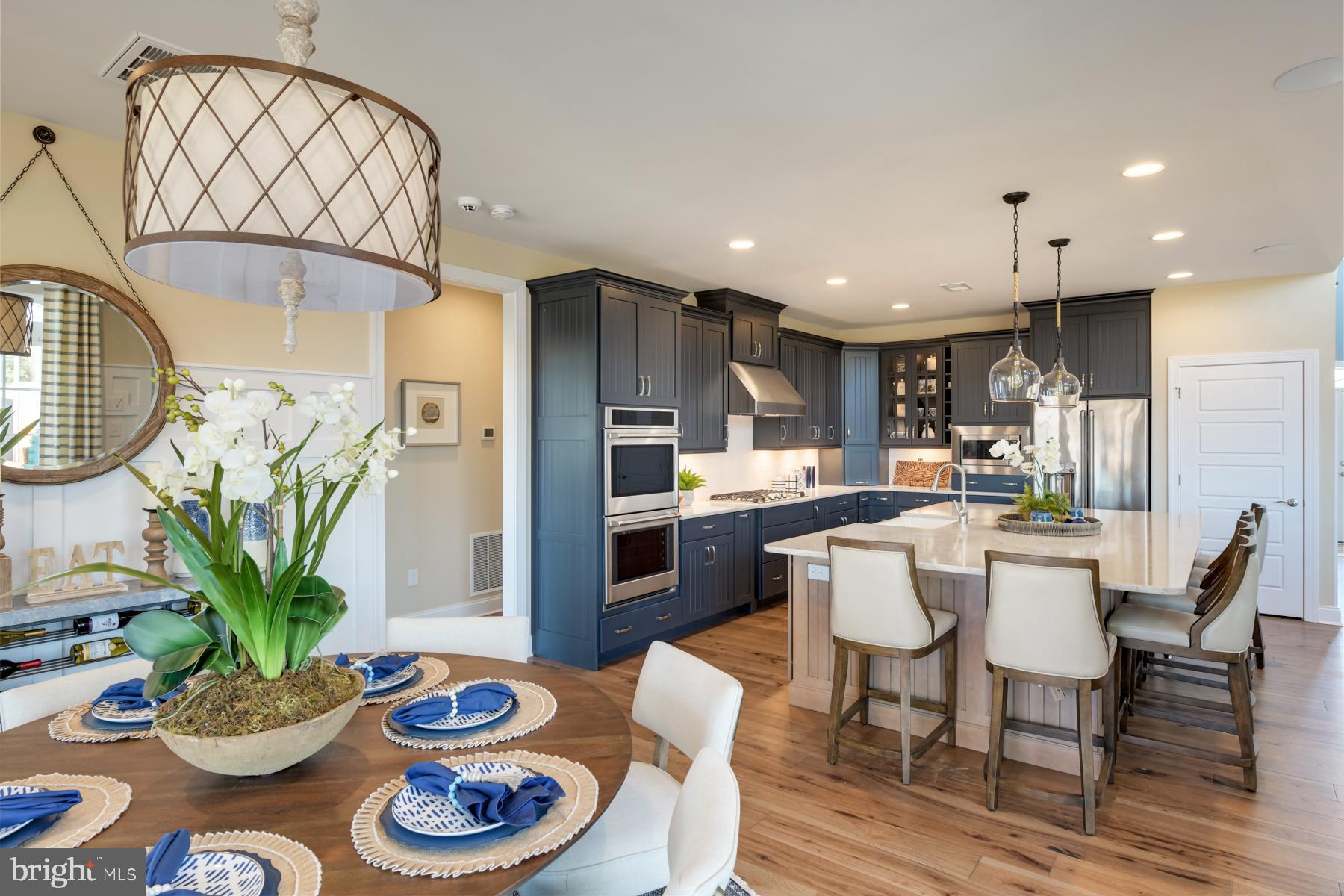 FISHERS COVE - Residential