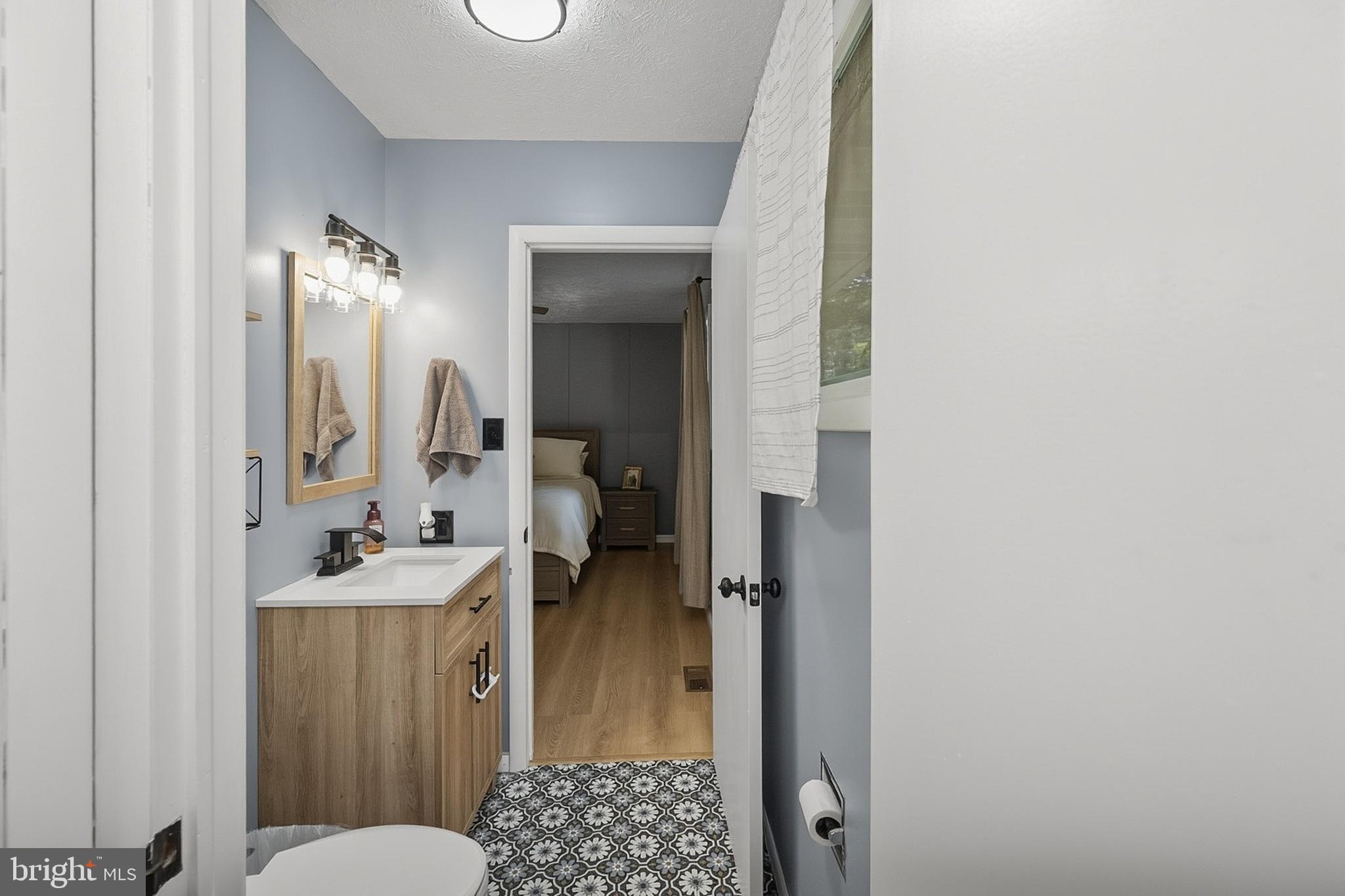 NEW GERMANY ROAD - Residential