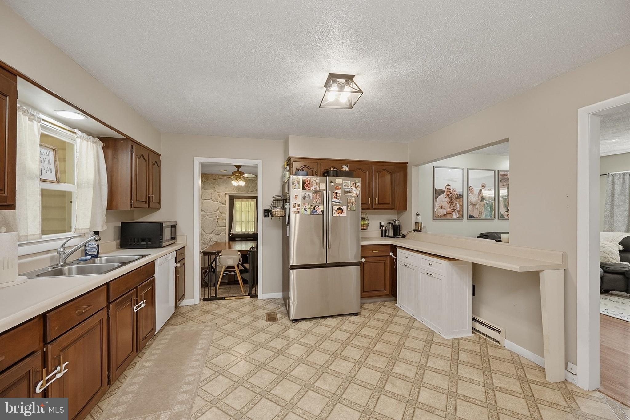 NEW GERMANY ROAD - Residential