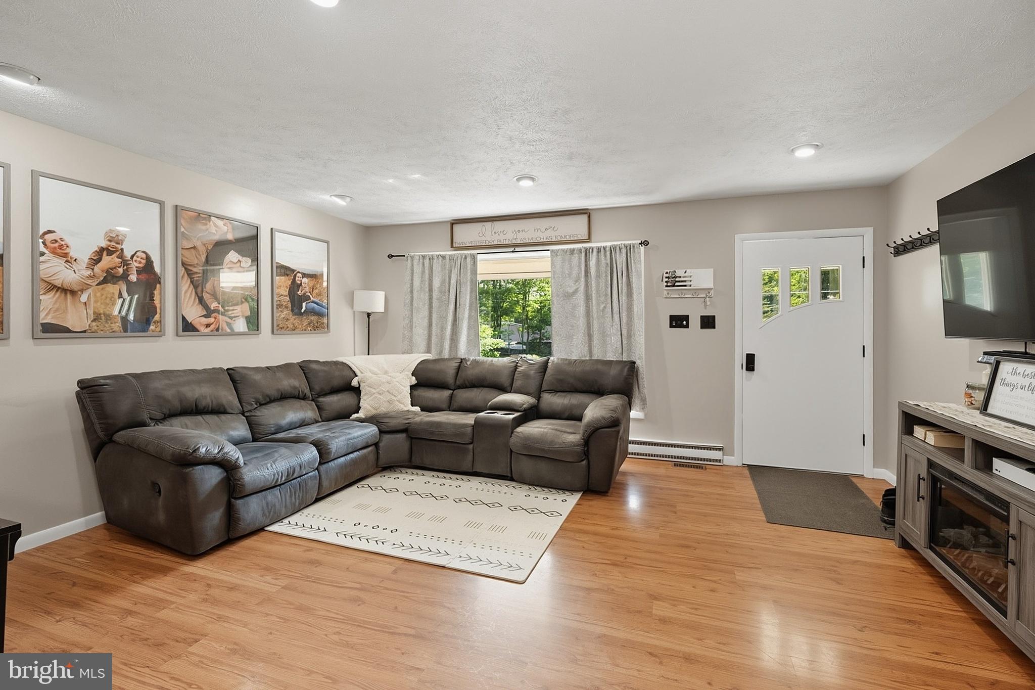 NEW GERMANY ROAD - Residential
