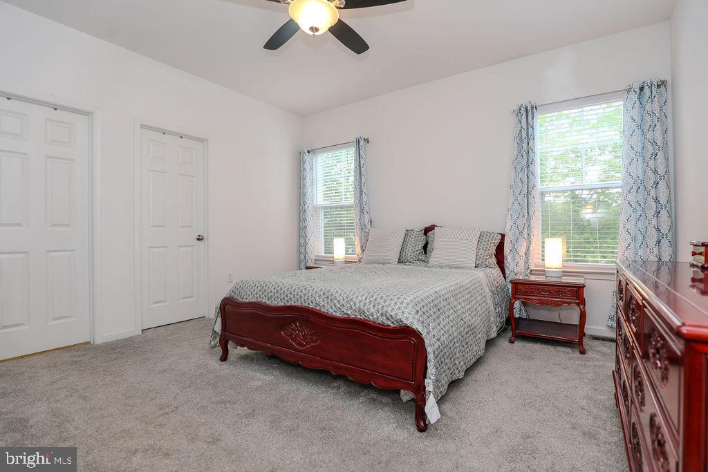ROCKVILLE ESTATES - Residential