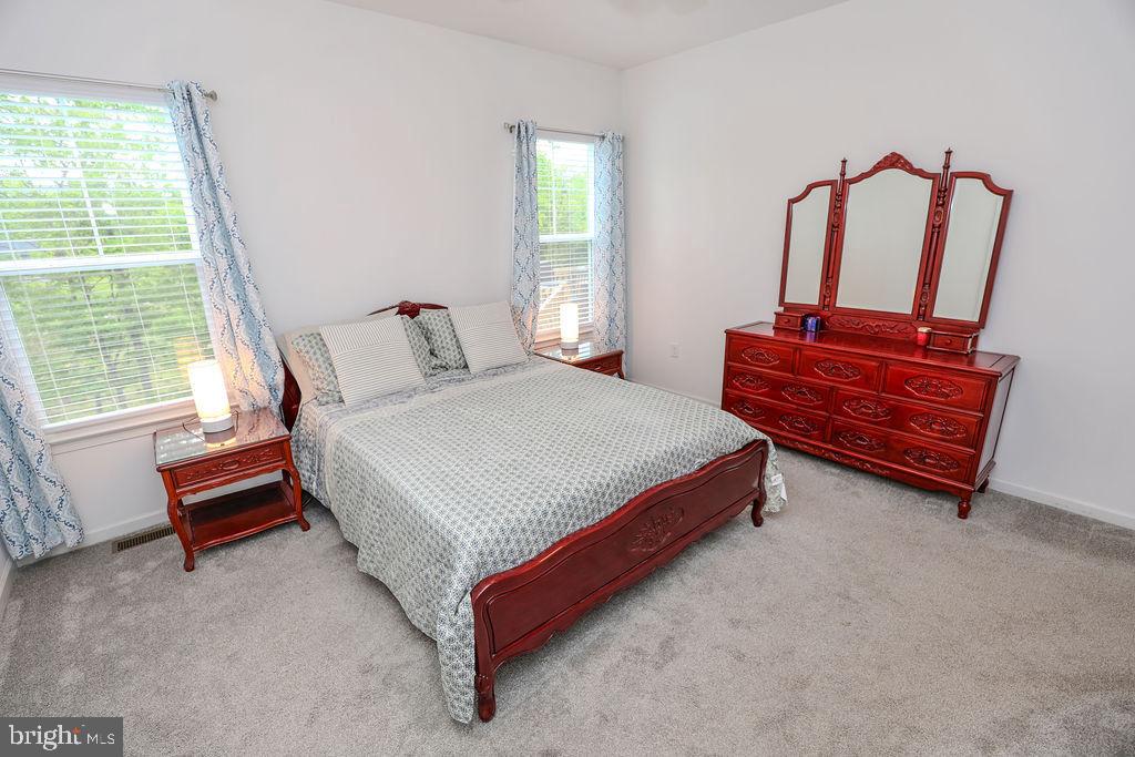 ROCKVILLE ESTATES - Residential