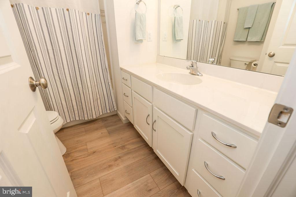 ROCKVILLE ESTATES - Residential