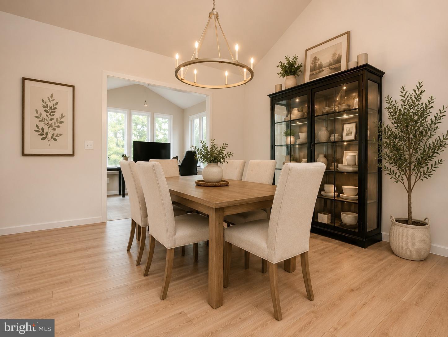 ROCKVILLE ESTATES - Residential