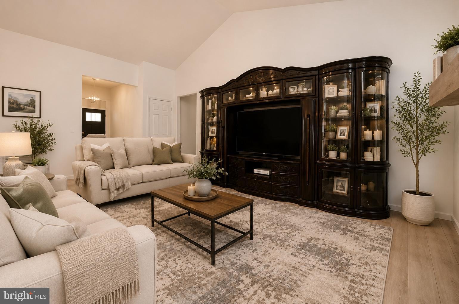 ROCKVILLE ESTATES - Residential