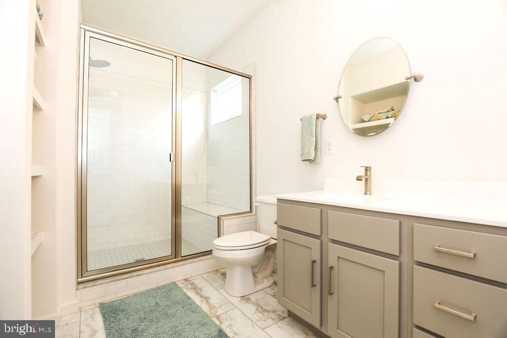ROCKVILLE ESTATES - Residential