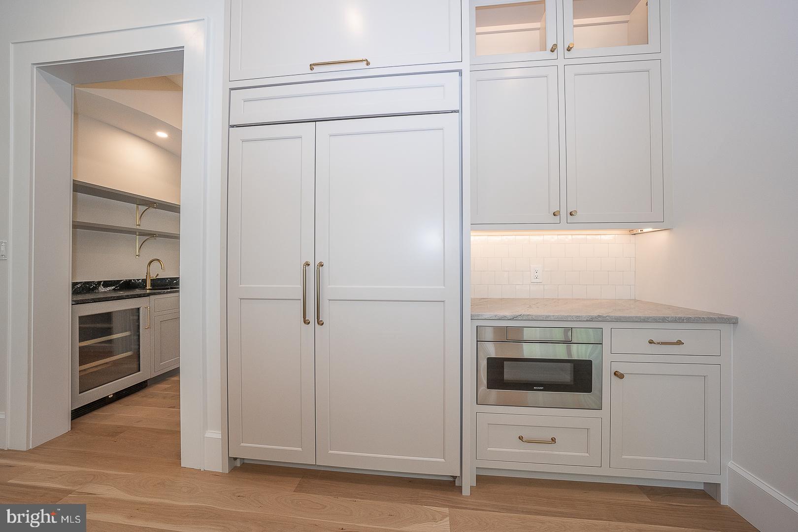 BUTTONWOOD FARMS - Residential