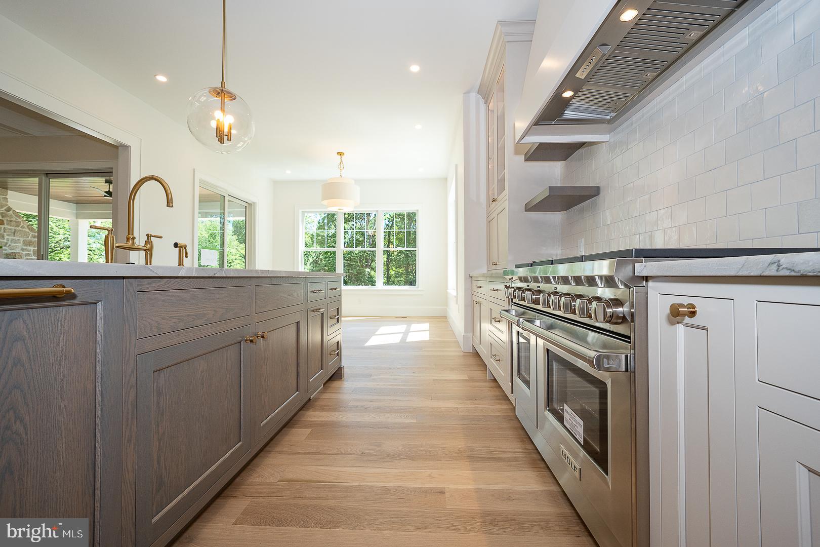 BUTTONWOOD FARMS - Residential