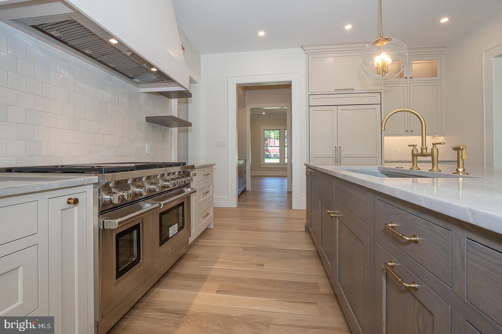 BUTTONWOOD FARMS - Residential