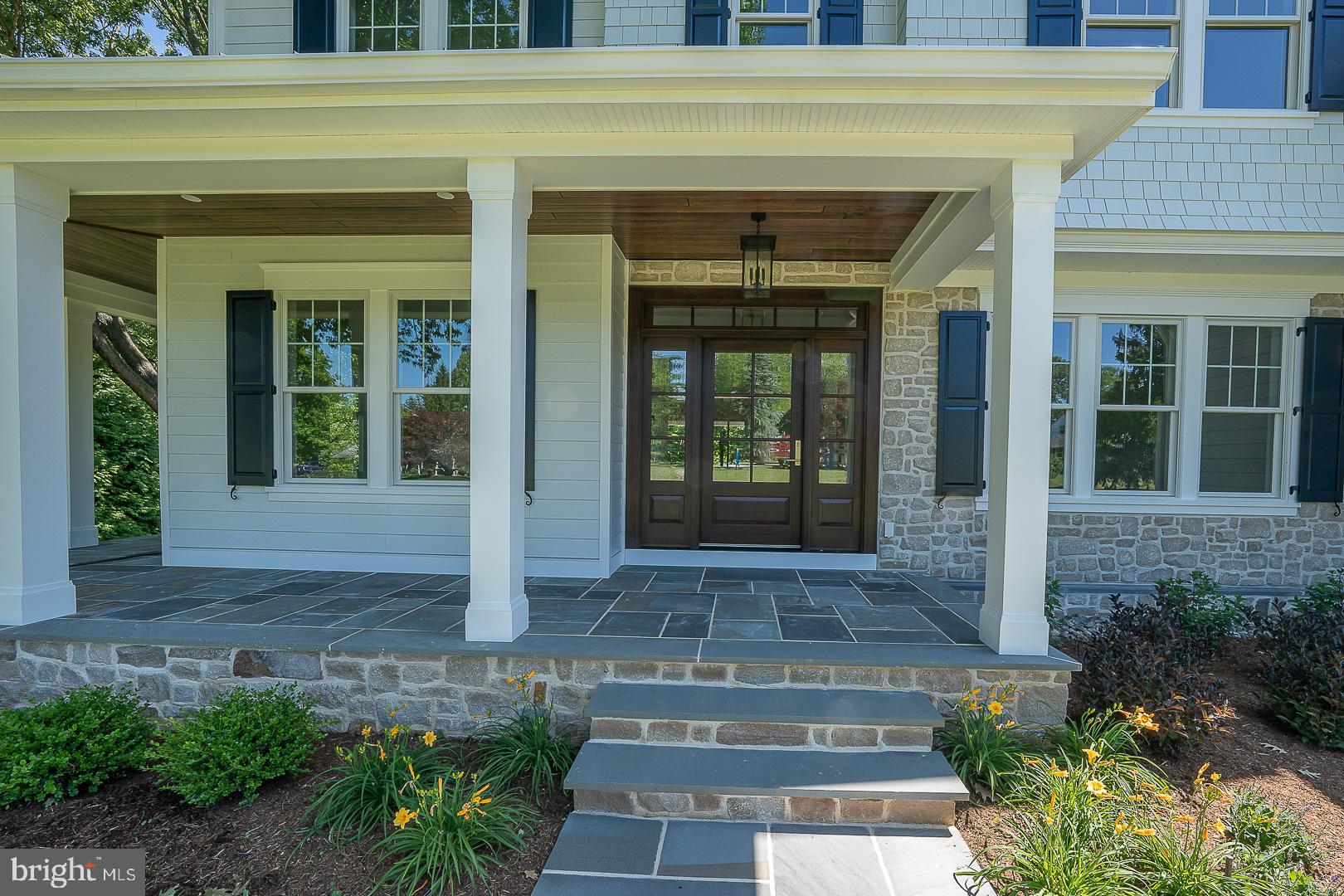 BUTTONWOOD FARMS - Residential