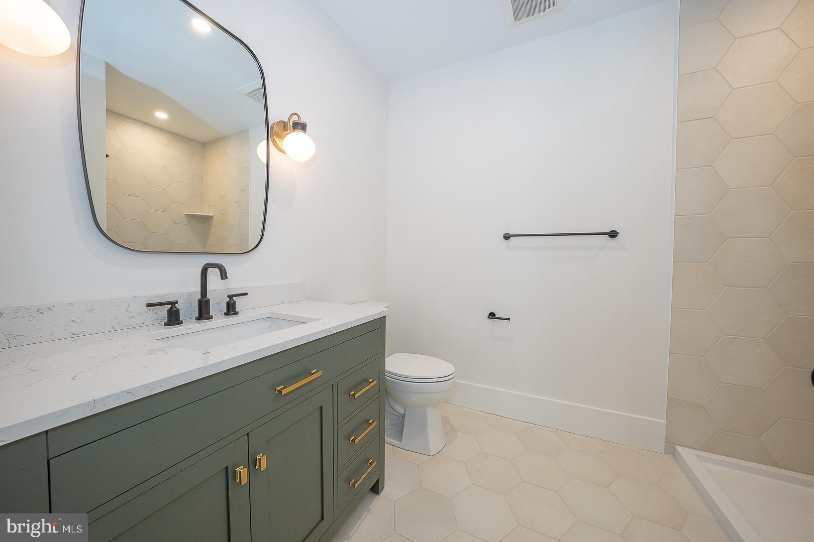 BUTTONWOOD FARMS - Residential