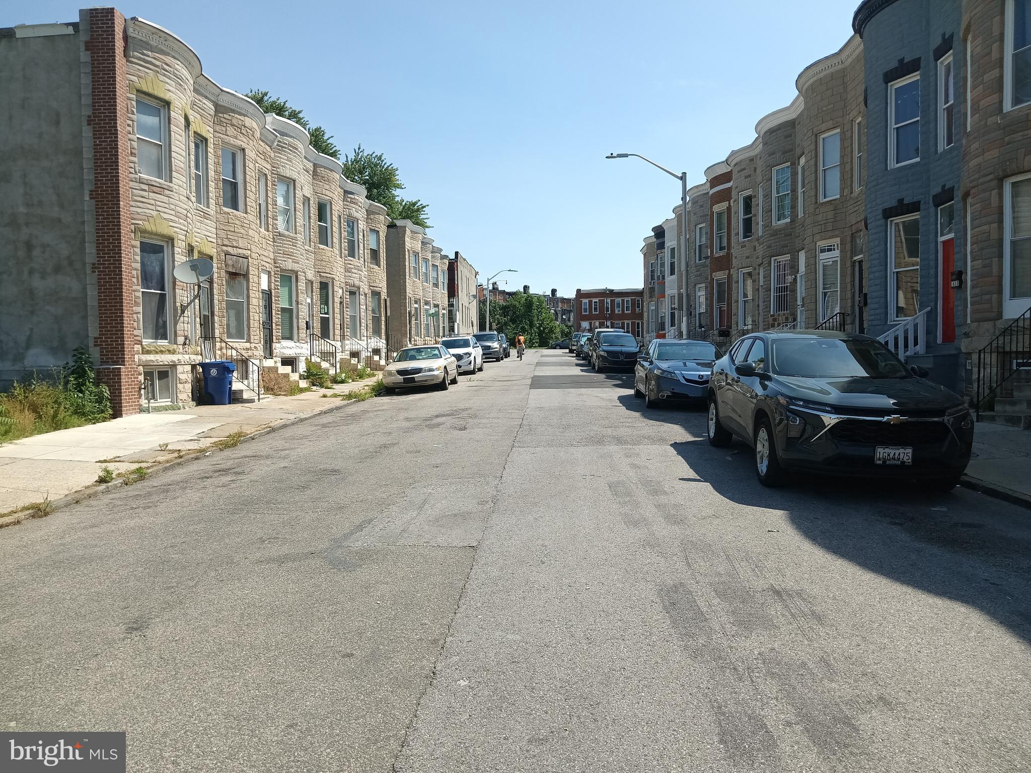 SANDTOWN-WINCHESTER - Residential