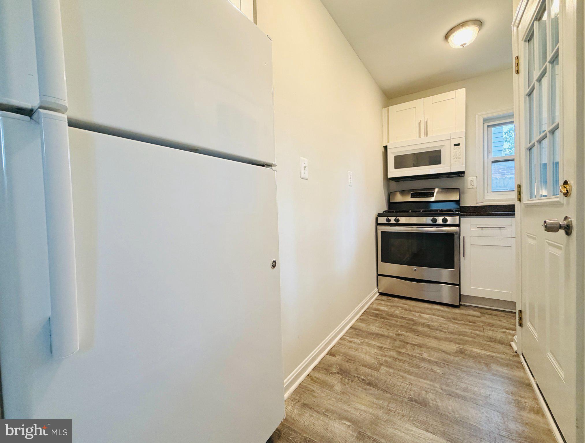 HOLLYWOOD - Residential