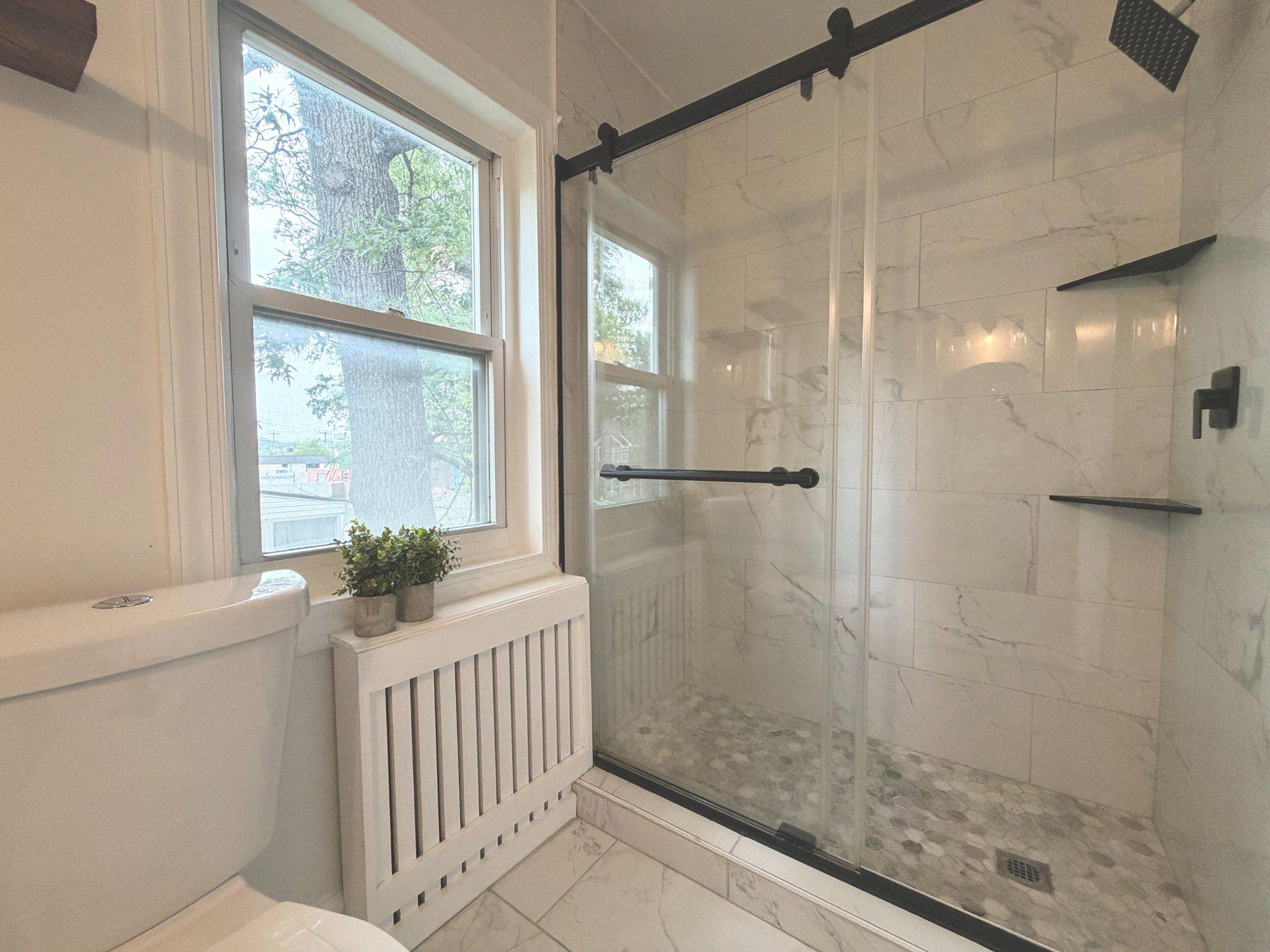 HOLLYWOOD - Residential