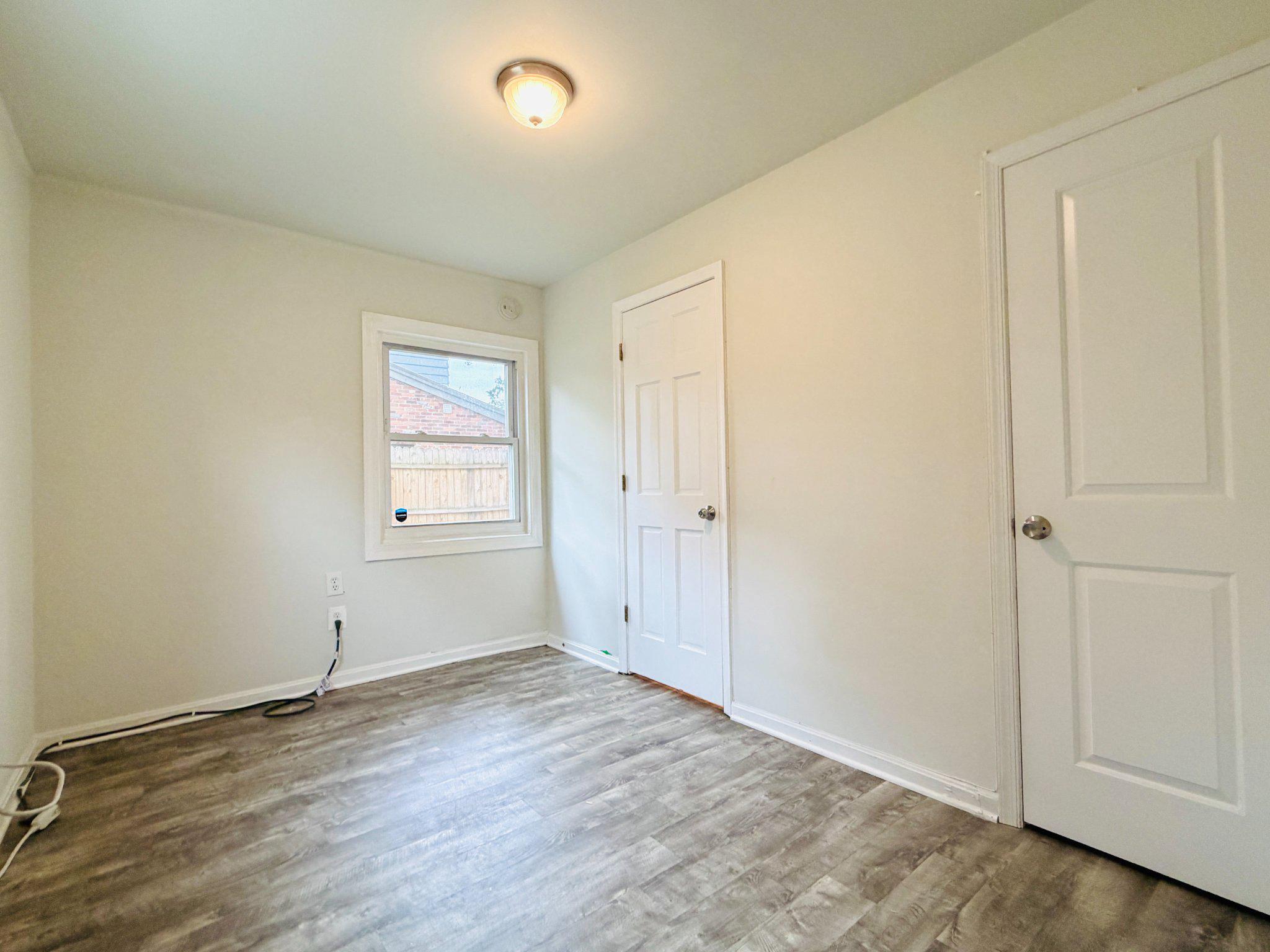 HOLLYWOOD - Residential