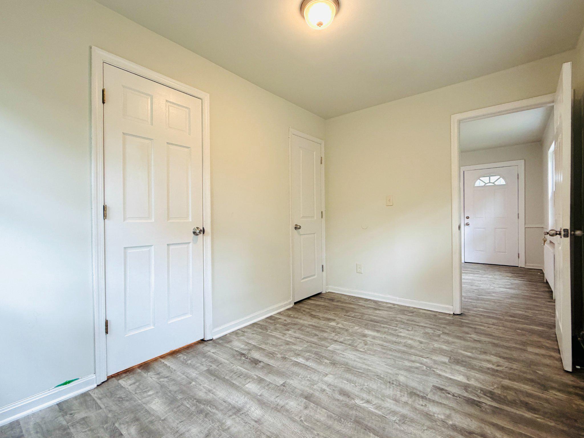 HOLLYWOOD - Residential