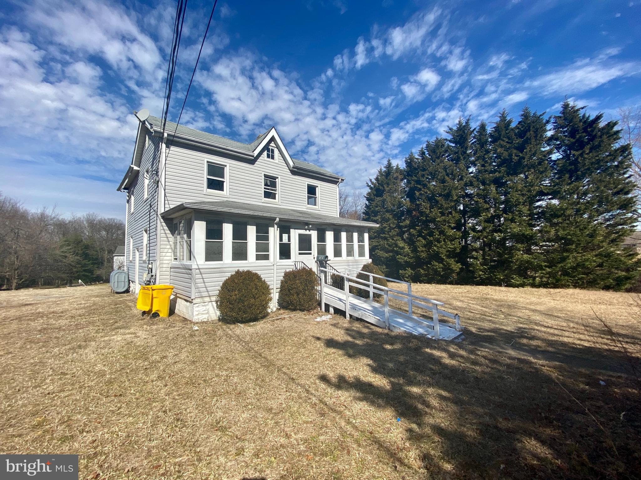 Check out this 4BR 1 BA Single Family Home located in Severna Park on over 1 acre. Upon entering the home is a large screened in porch to enjoy all that nature has to offer. The main level has a cozy living room with a bedroom located off to the right. The kitchen, laundry and the homes bath are also located on this level. Upstairs hosts the other 3 generous sized bedrooms. The basement is great for storage and houses the HVAC and WH. Don’t miss out, schedule your showing now!