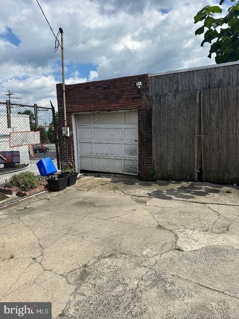 TACONY - Residential