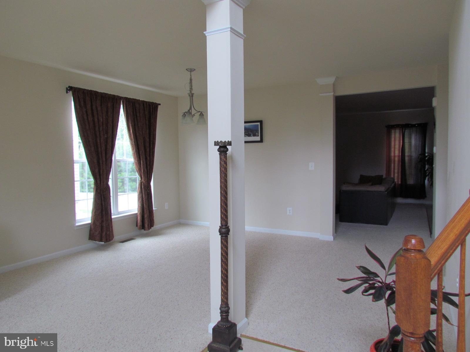 WESTBURY PUB - Residential Lease