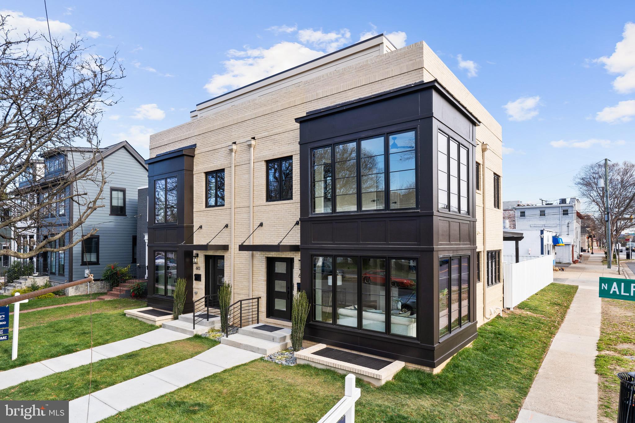 PARKER GRAY - Residential