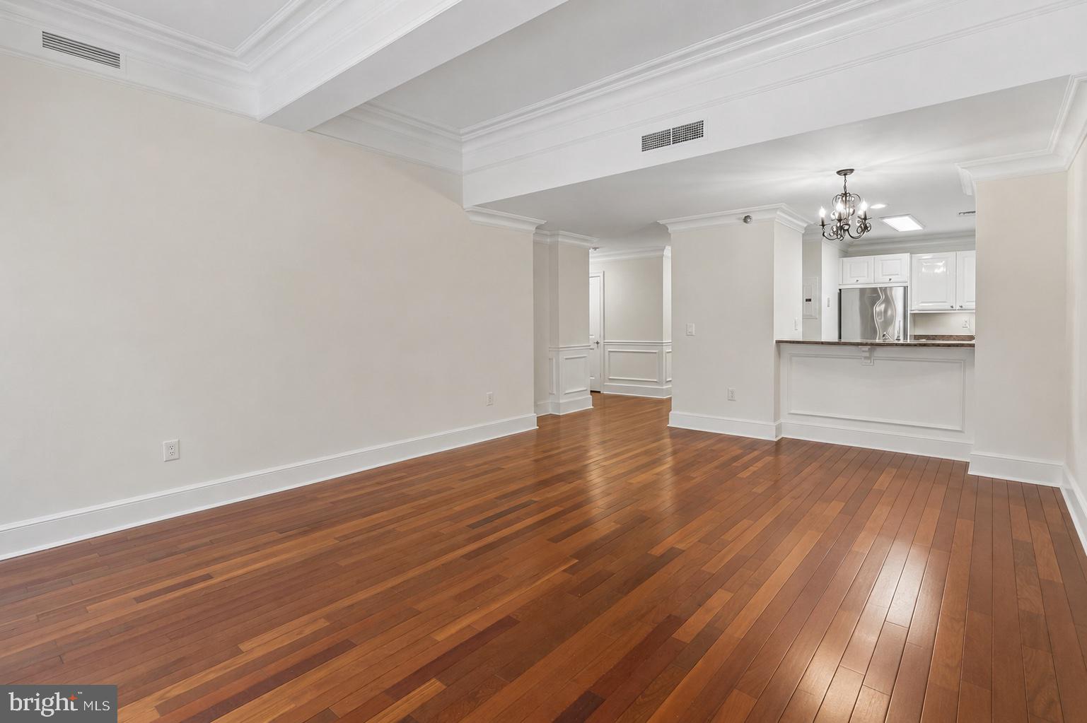 AVENUE OF THE ARTS - Residential