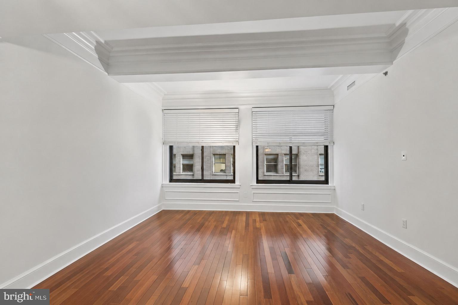 AVENUE OF THE ARTS - Residential