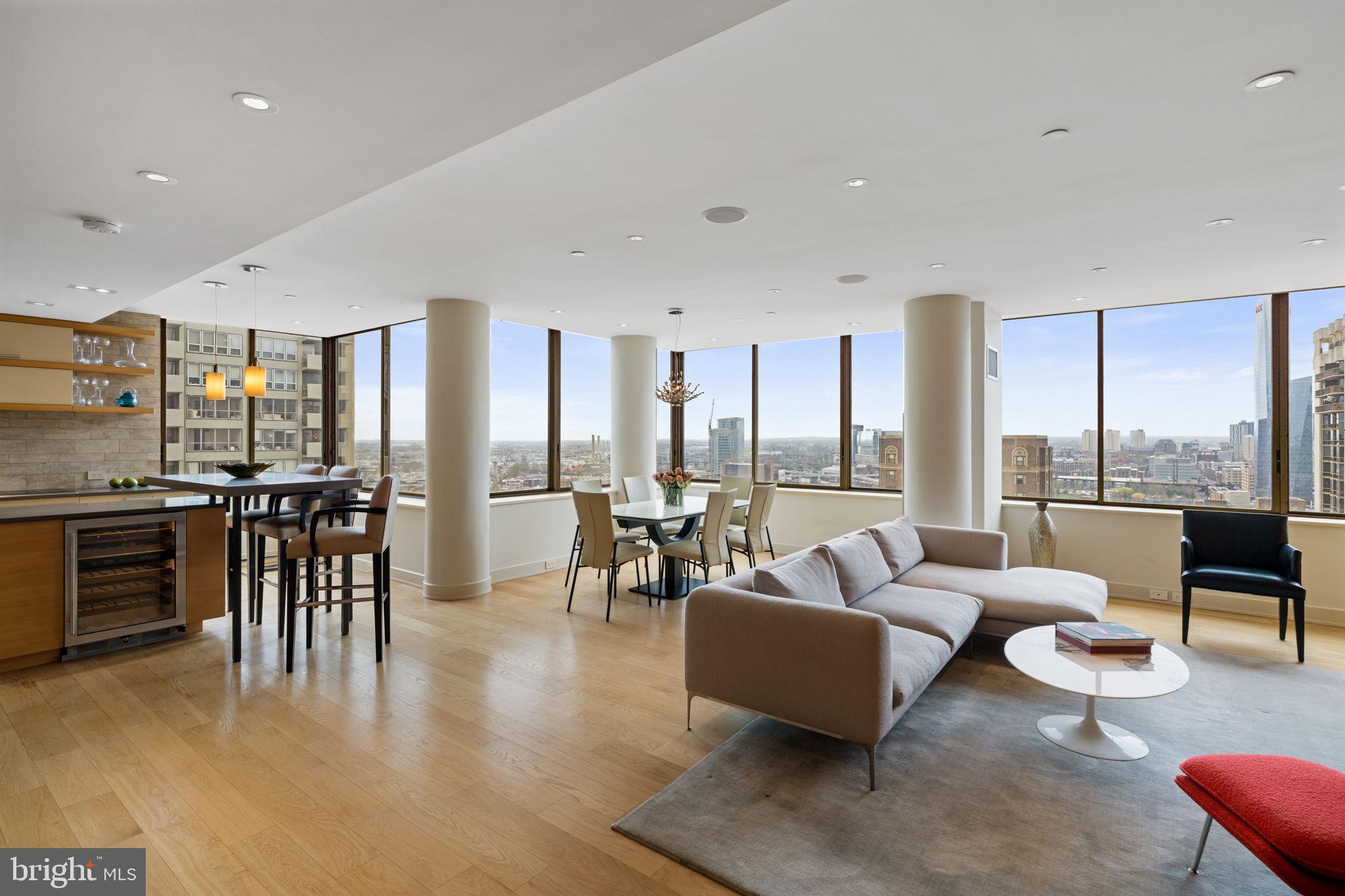 RITTENHOUSE SQUARE - Residential