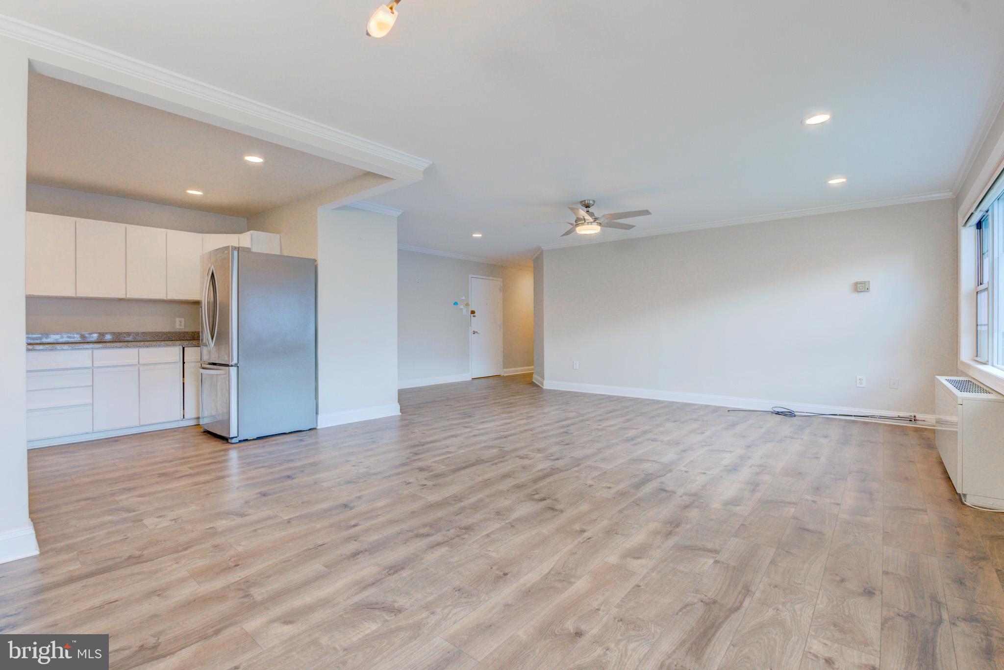 KENWOOD PLACE - Residential