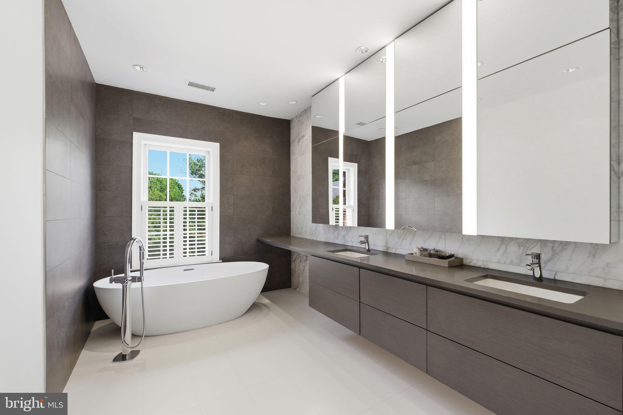 BURLEITH - Residential