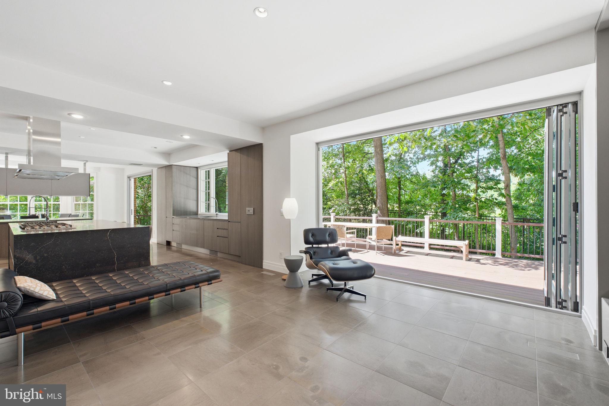 BURLEITH - Residential