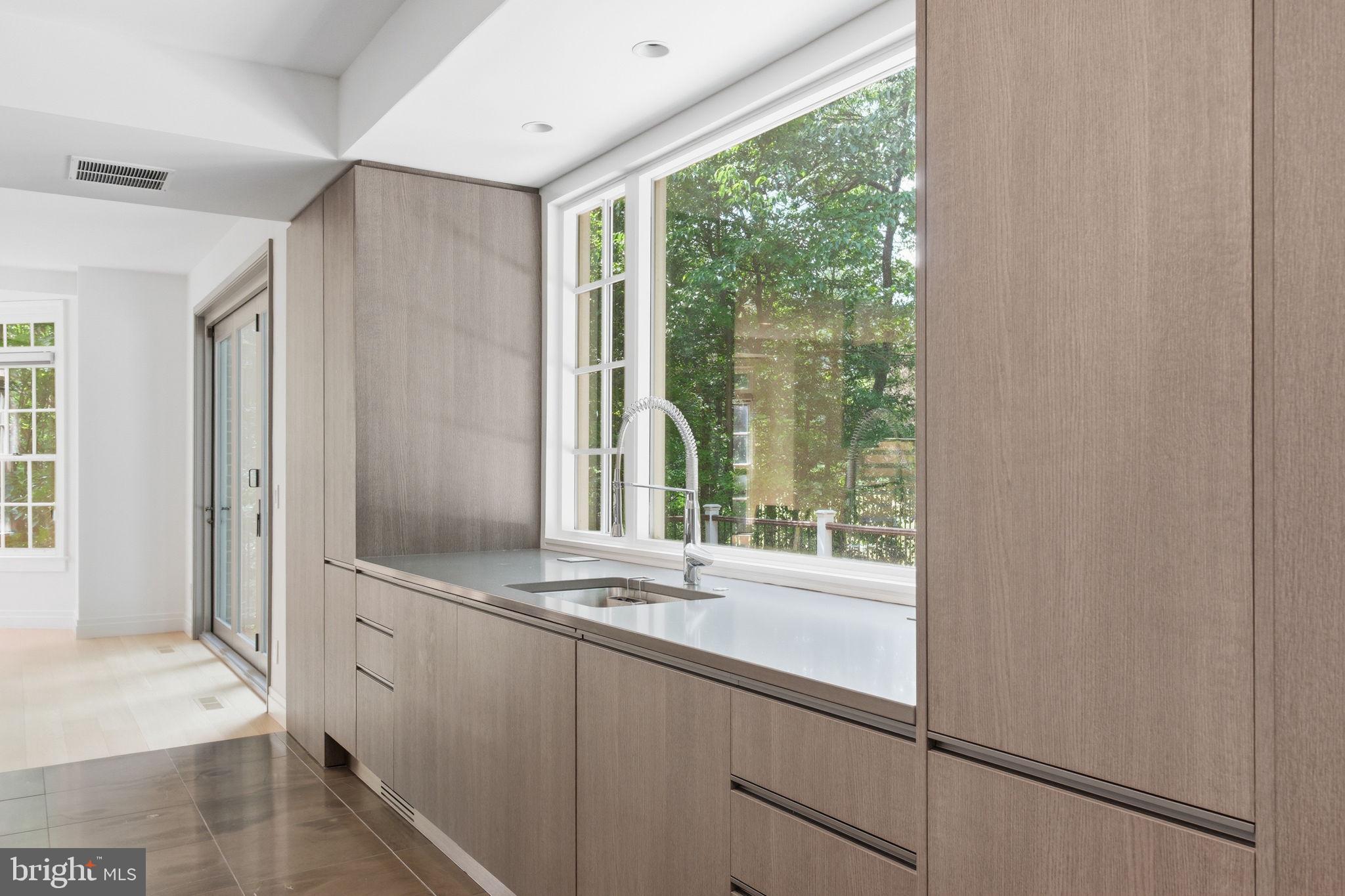 BURLEITH - Residential