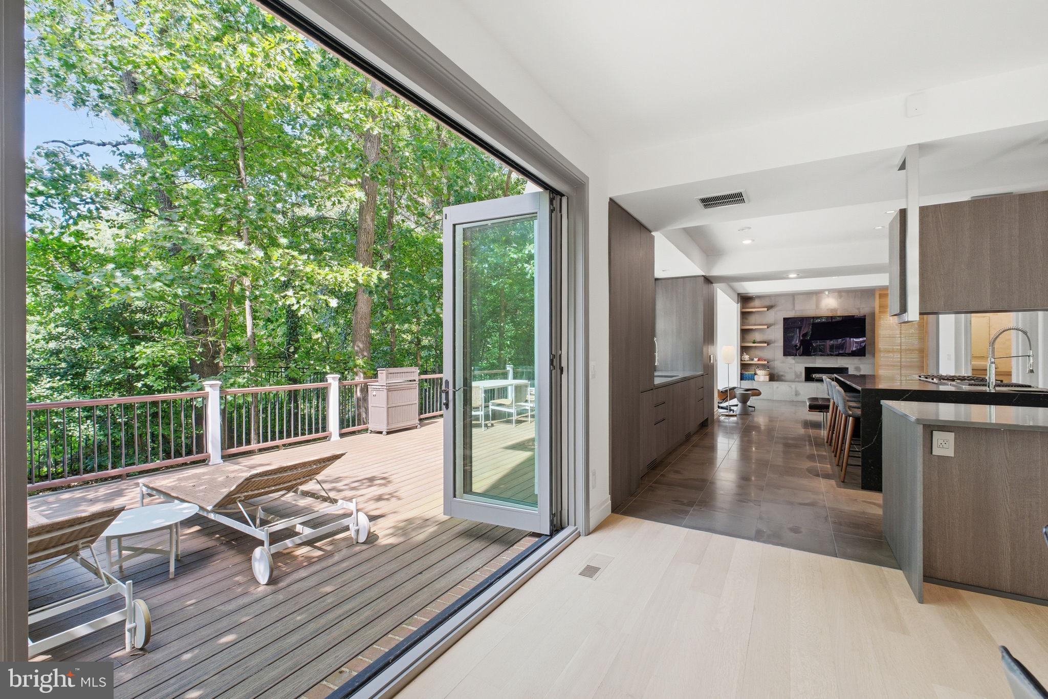 BURLEITH - Residential