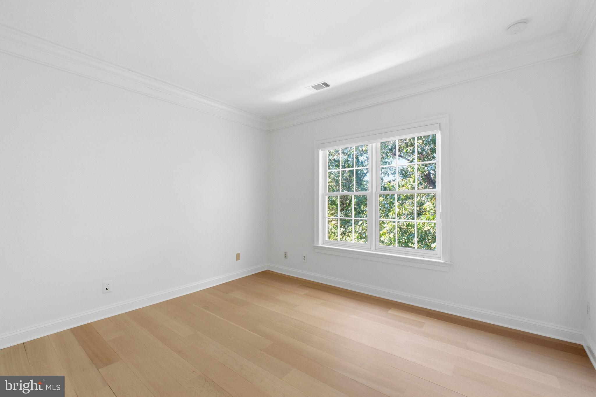 BURLEITH - Residential