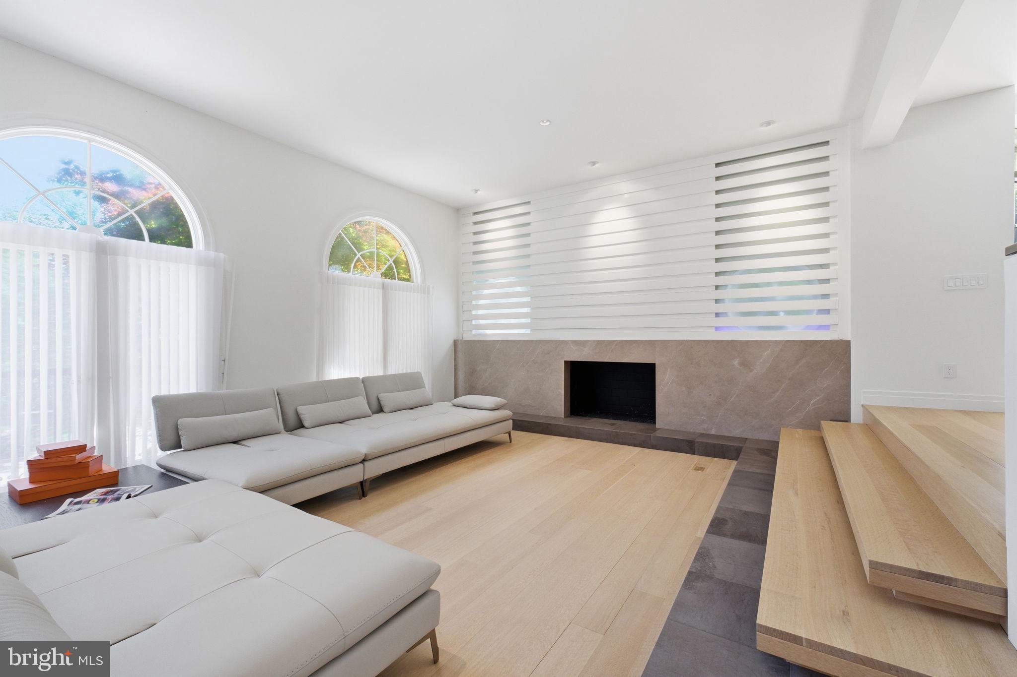 BURLEITH - Residential