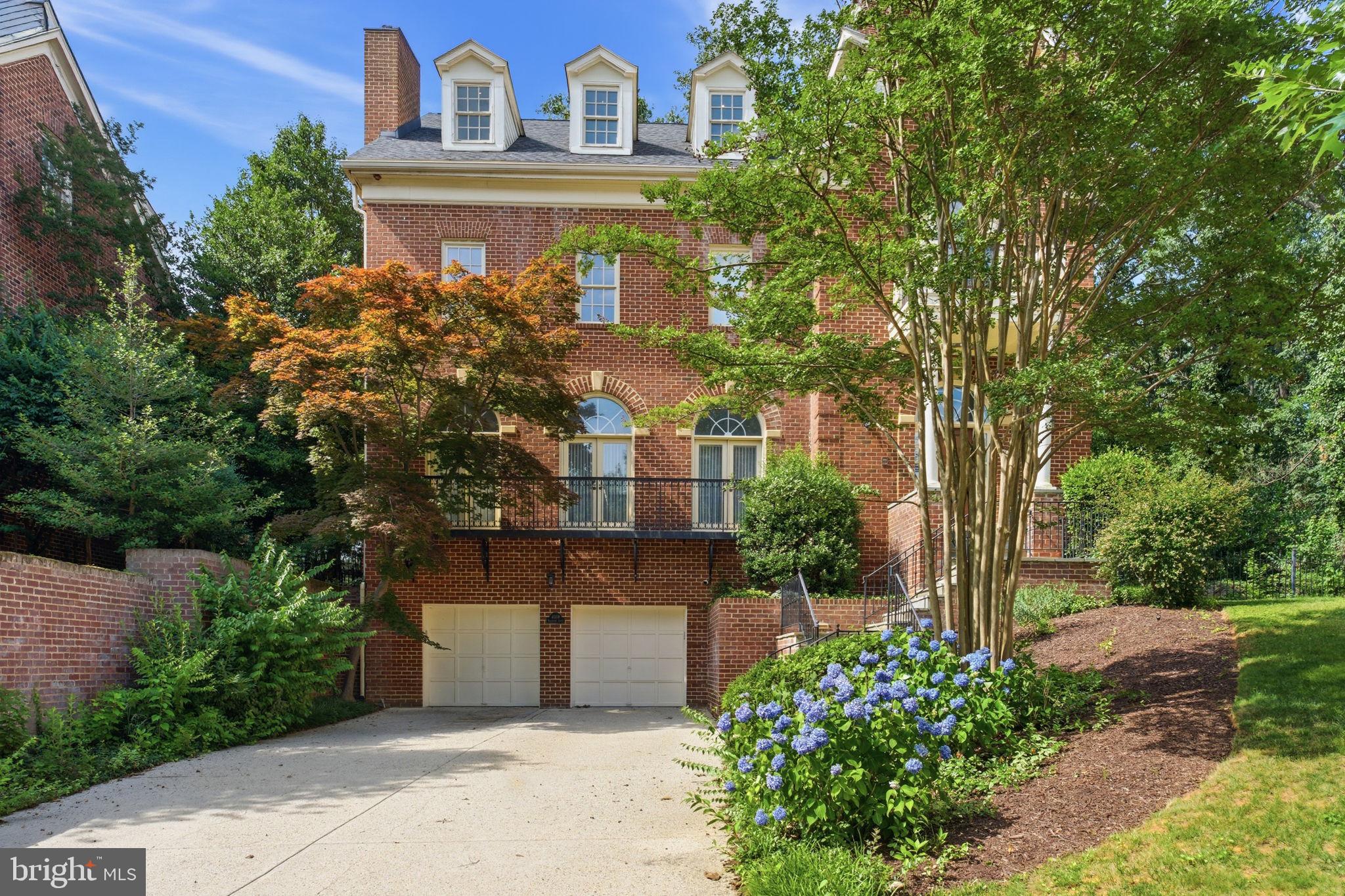 BURLEITH - Residential