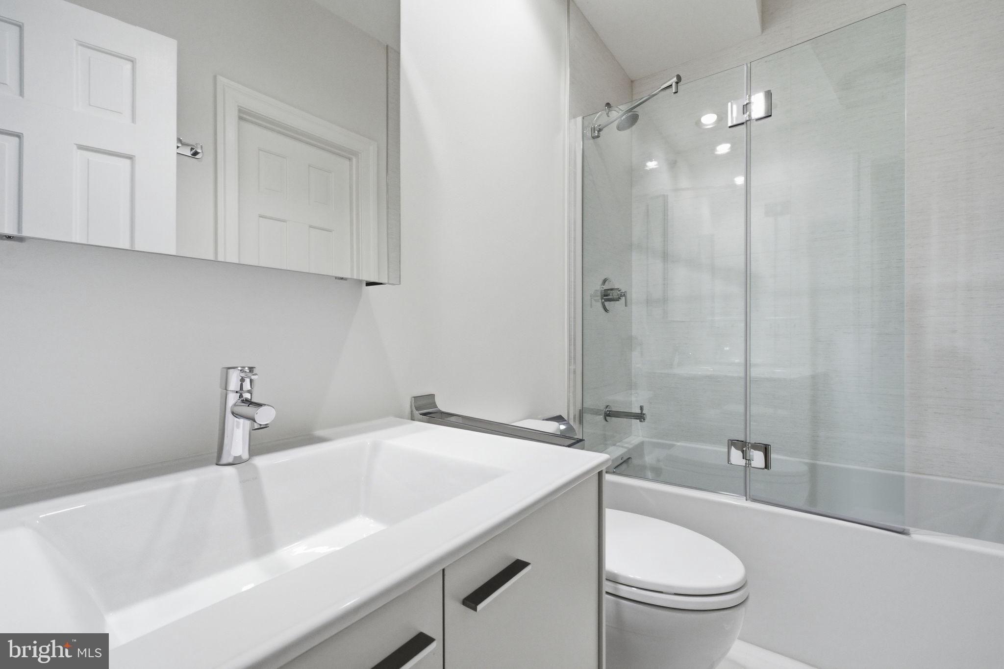 BURLEITH - Residential