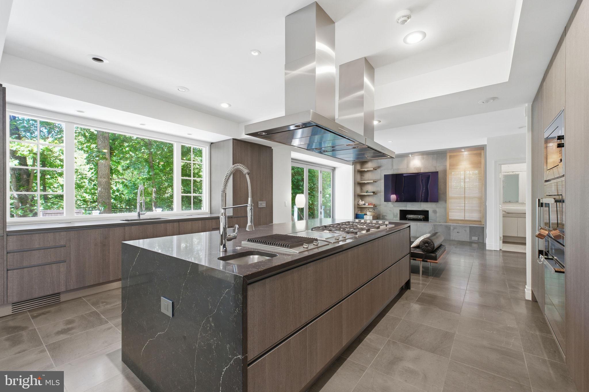 BURLEITH - Residential