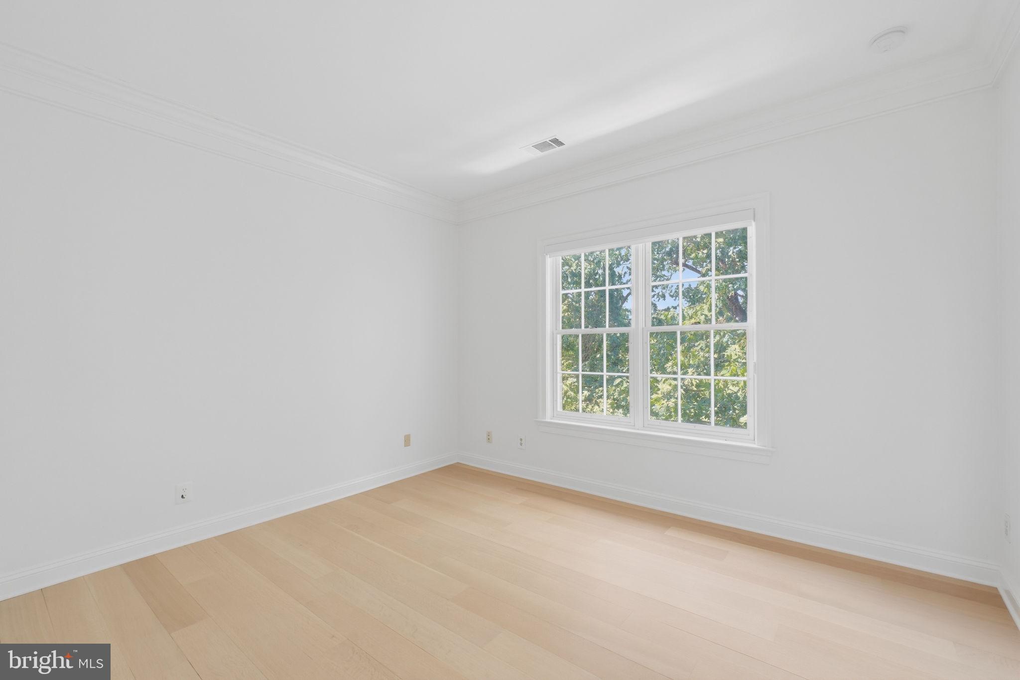 BURLEITH - Residential