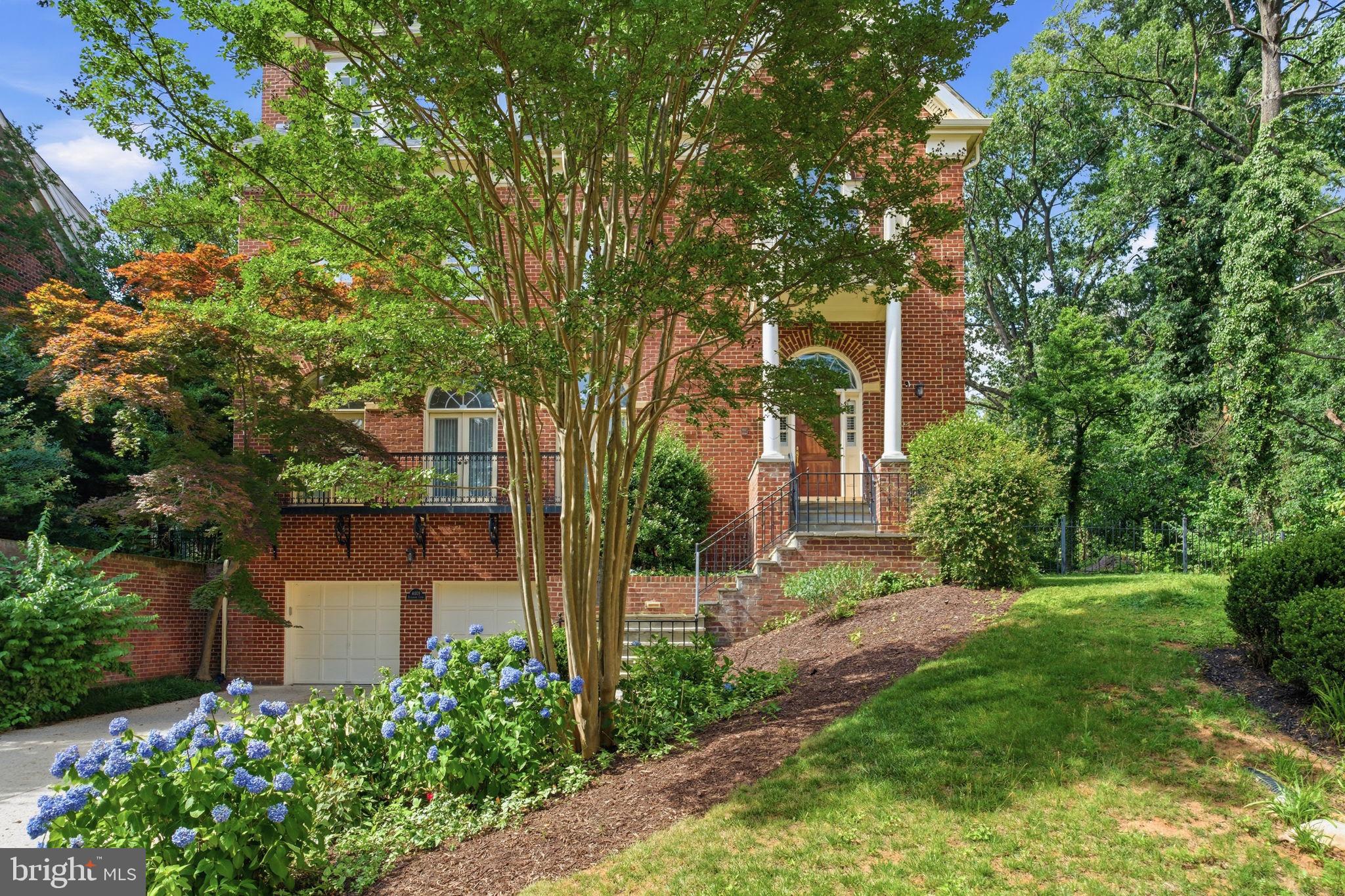 BURLEITH - Residential