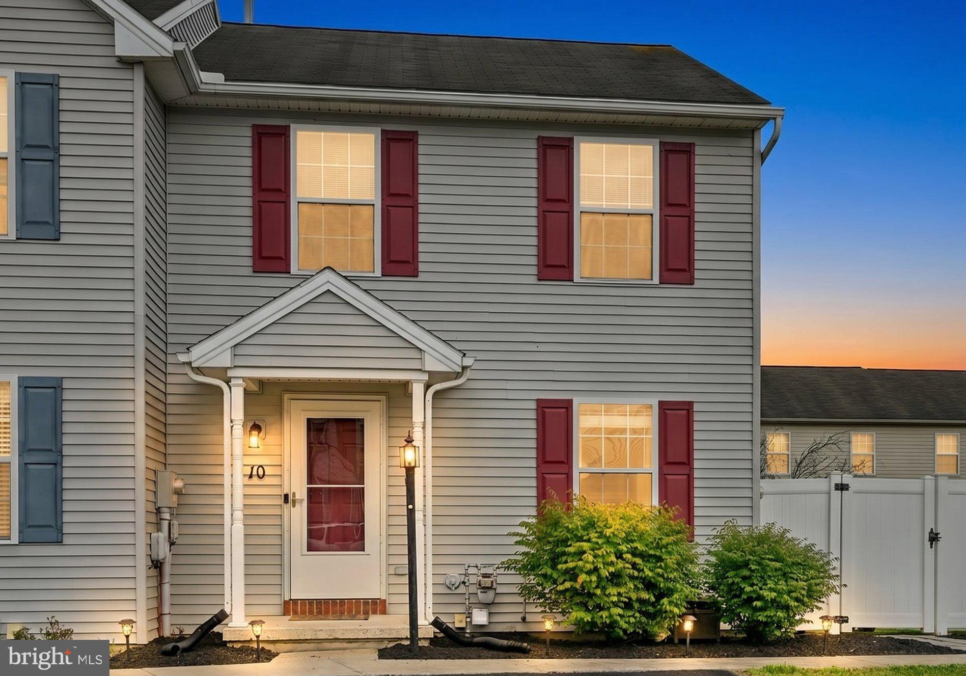 GRAYSTONE TOWNHOMES - Residential