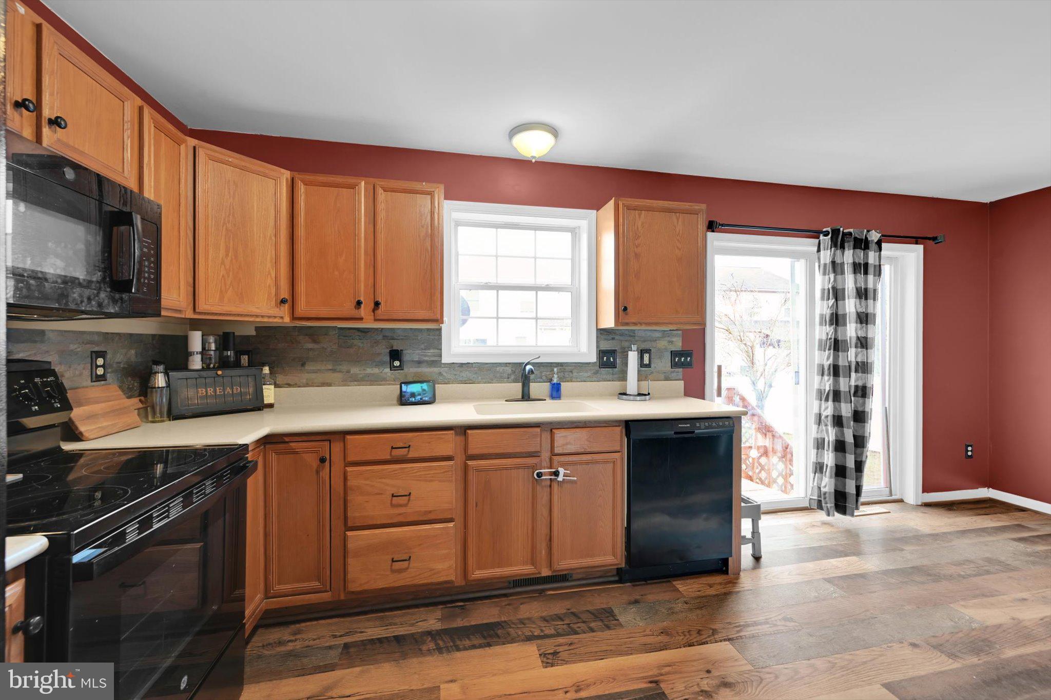 GRAYSTONE TOWNHOMES - Residential