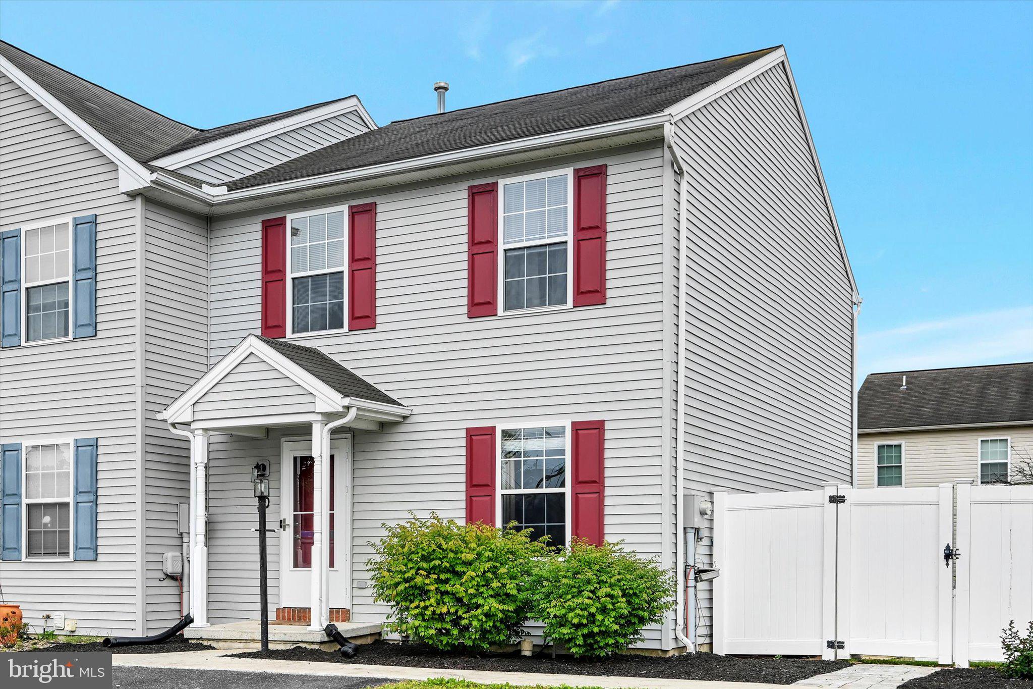 GRAYSTONE TOWNHOMES - Residential