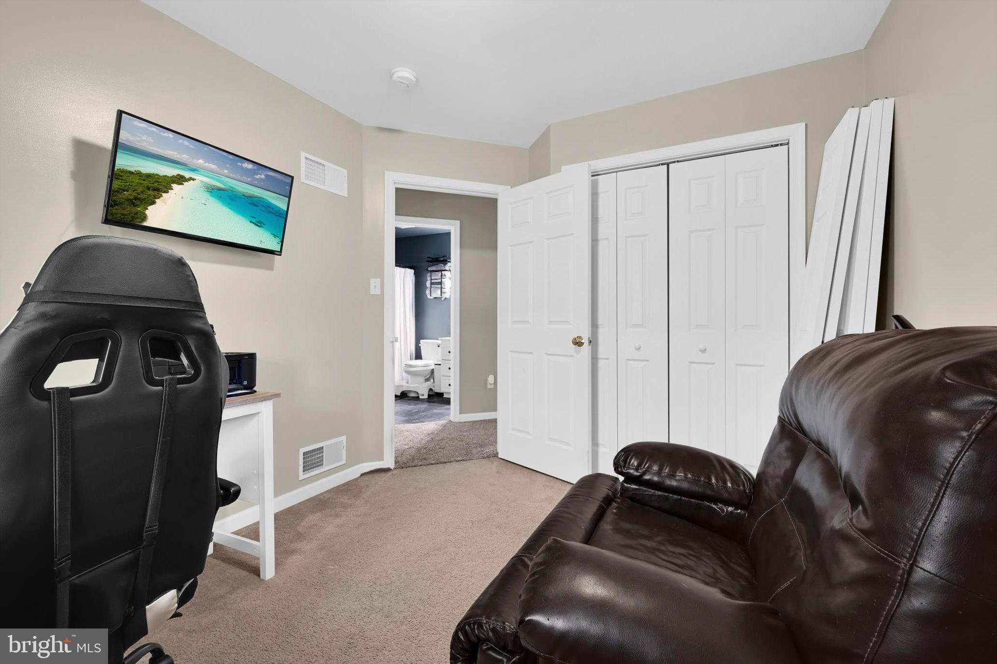 GRAYSTONE TOWNHOMES - Residential